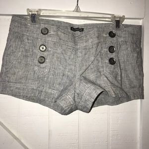 Grey/Black Express 6-Button Linen Shorts